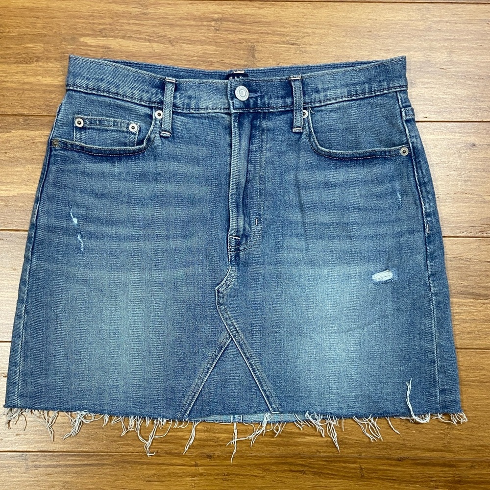 GAP Blue Jean Raw Edge Cotton Mini Skirt size 6